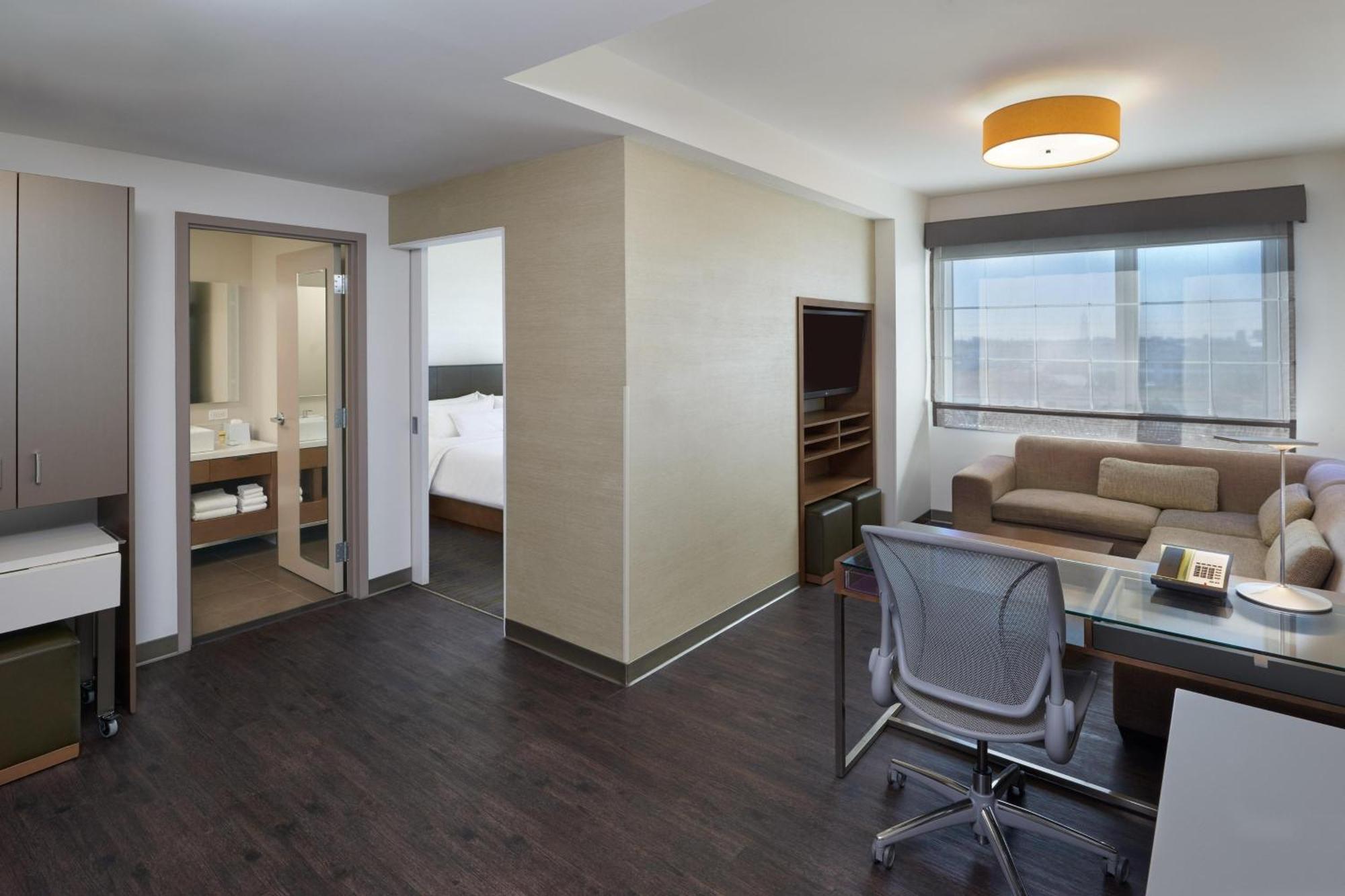 Element Southwest Hotel